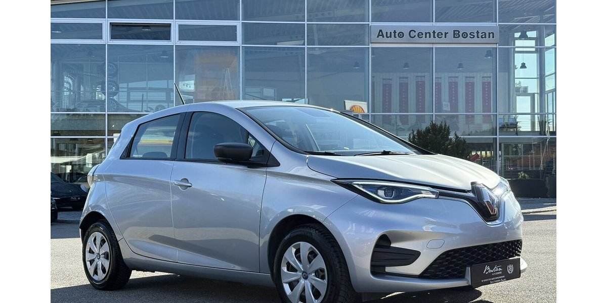 Renault ZOE Life WINTERPAKET/DAB/KLIMA/KEYLESS/SHZ/V+C 94.757 km 11.900 &euro; Villingen-Schwenningen 78054