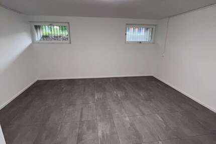 Büro in Karlsfeld 290 € 25 m² zimmer