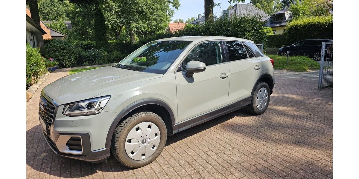 Audi Q2 22.000 km 18.750 &euro; Hamburg 22397