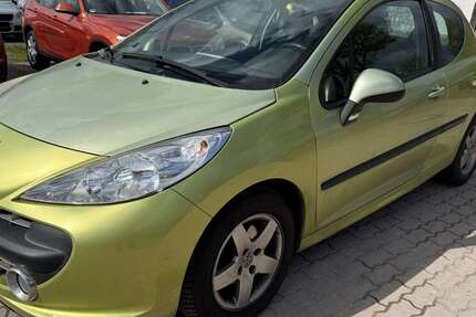 Peugeot 207 107.500 km 700 &euro; Gotha, Stadt 99867
