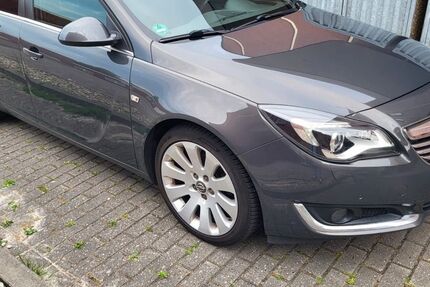 Opel Insignia 250.000 km 2.799 &euro; Leer 26789