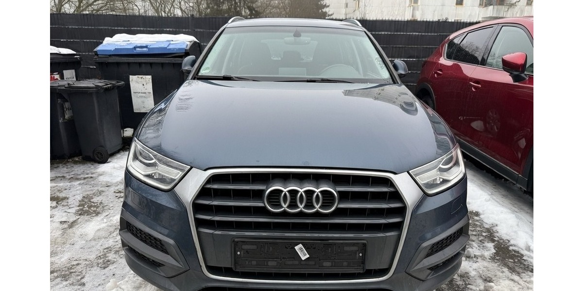 Audi Q3 1.4 sport Navi Ahk 161.701 km 12.500 &euro; Berlin 10247