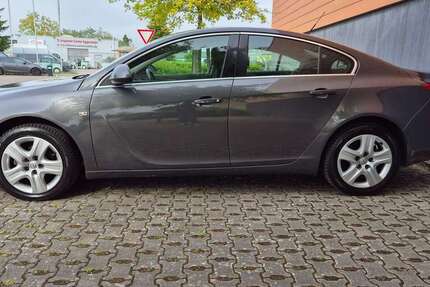 Opel Insignia 94.000 km 6.490 € Eggenstein - Leopoldshafen 76344