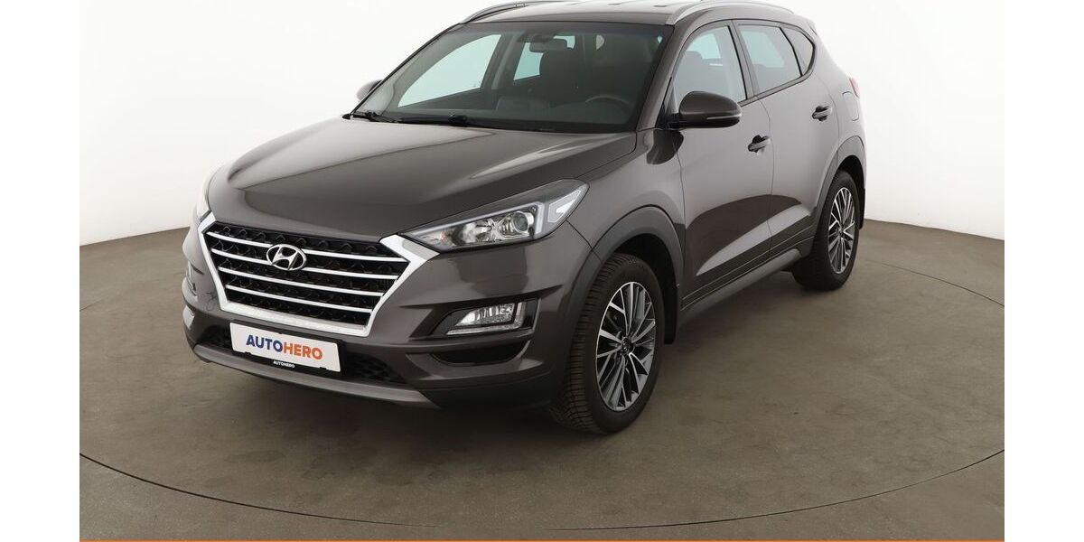 Hyundai TUCSON 82.122 km 16.360 &euro; Dresden 01187