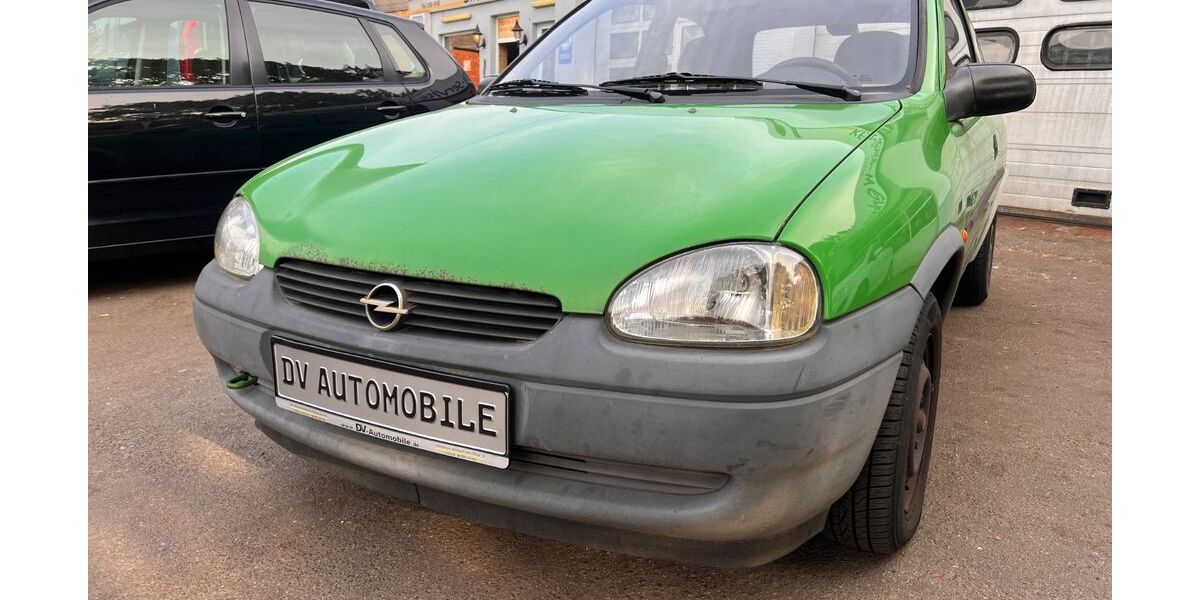 Opel Corsa 131.000 km 950 &euro; Lübeck 23560
