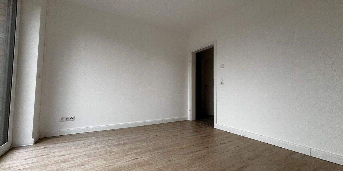 Etagenwohnung Bremerhaven Lehe - 2 Zimmer, 69 m&sup2;, 830&euro; | Angebot:25626811