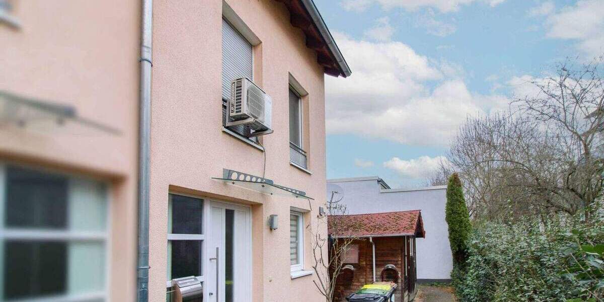 Reihenendhaus Frankfurt am Main Schwanheim - 5 Zimmer, 145 m&sup2;, 949.000&euro; | Angebot:25374043