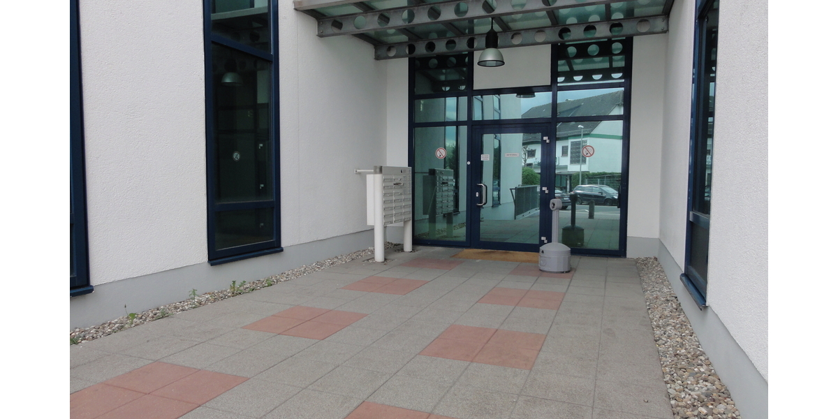 Hofheim Mitte - Moderne Bürofläche mit ca. 172 m² 3.5 zimmer