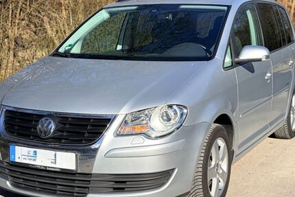 VW Touran 210.000 km 5.500 &euro; Aichtal 72631