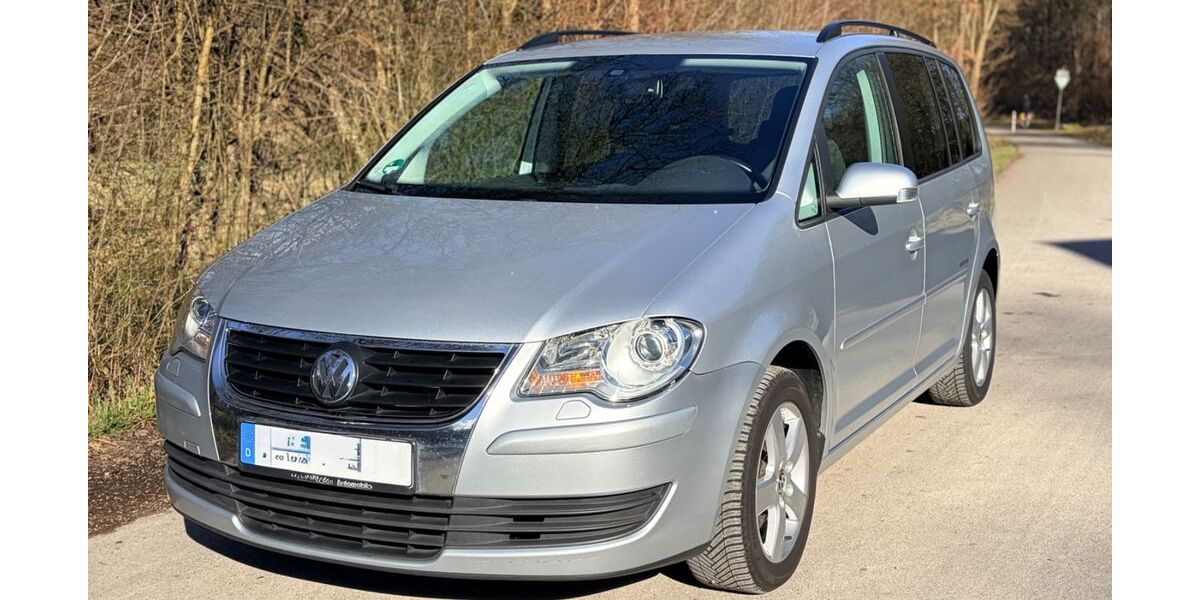 VW Touran 210.000 km 5.500 &euro; Aichtal 72631