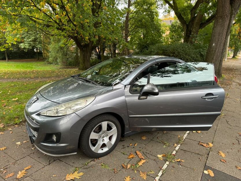 Peugeot 207 109.000 km 3.850 € Oberhausen 46119