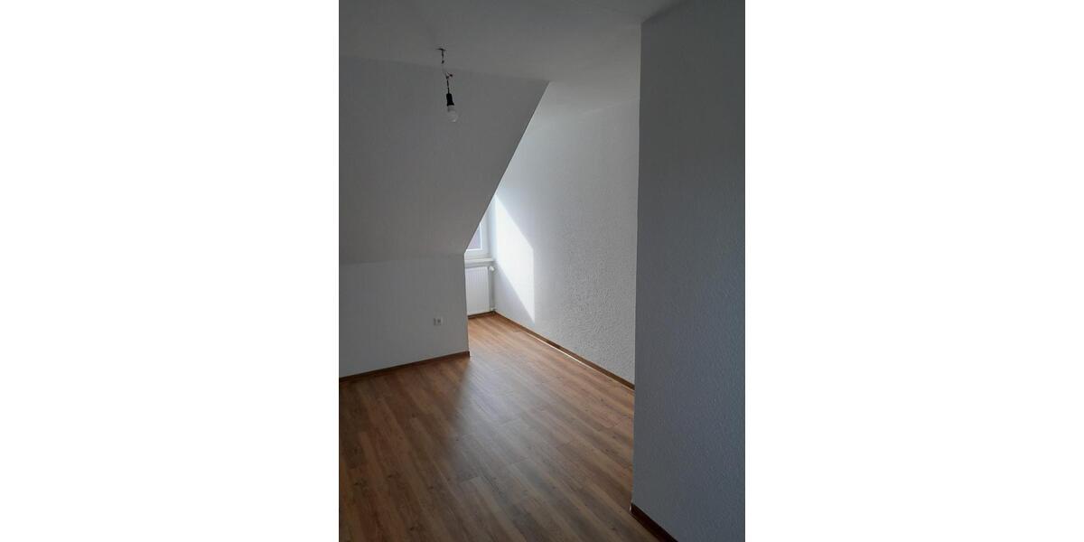 Dachgeschoßwohnung Asendorf - 3 Zimmer, 100 m&sup2;, 650&euro; | Angebot:26248428