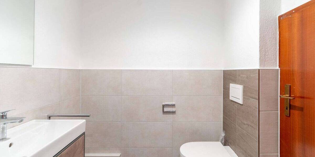 Etagenwohnung Neuburg a.d. Donau Neuburg - 2 Zimmer, 90 m&sup2;, 850&euro; | Angebot:26787610