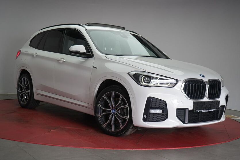 BMW X1 64.000 km 26.990 € Braunschweig 38110