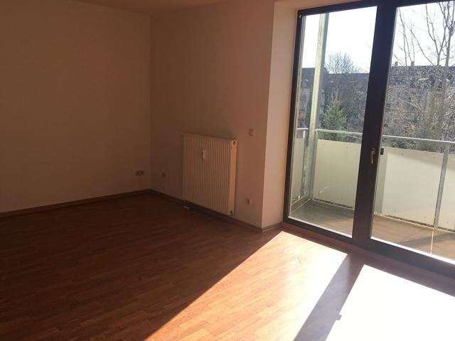 Wohnung zum Mieten in Chemnitz 278 € 63.39 m²