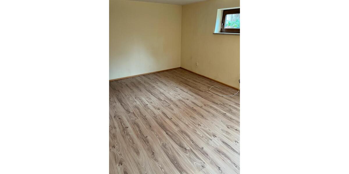 Einfamilienhaus Meeder - 6 Zimmer, 170 m&sup2;, 1.400&euro; | Angebot:26357102