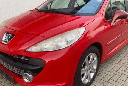 Peugeot 207 179.000 km 1.950 &euro; Osthofen 67574