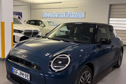 Mini Cooper SE 6.800 km 34.990 &euro; Niederviehbach 84183