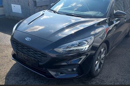 Ford Focus 55.000 km 16.490 &euro; Wiesau 95676