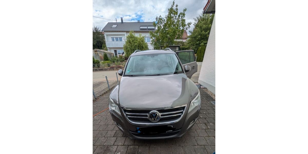 VW Tiguan 189.000 km 7.450 &euro; Veringenstadt 72519