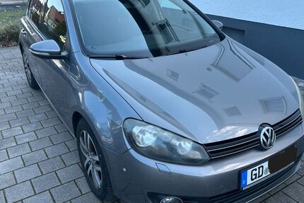 VW Golf 122.654 km 8.900 &euro; Schwäbisch Gmünd 73527