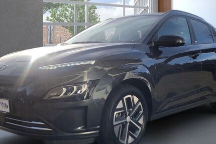 Hyundai KONA 38.200 km 23.490 &euro; Freiburg 79111