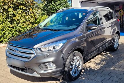 Ford Kuga 93.000 km 9.850 &euro; Ulm 89073