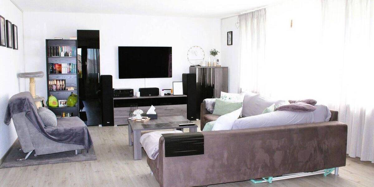 Etagenwohnung Crailsheim - 3 Zimmer, 100 m&sup2;, 309.000&euro; | Angebot:26737401