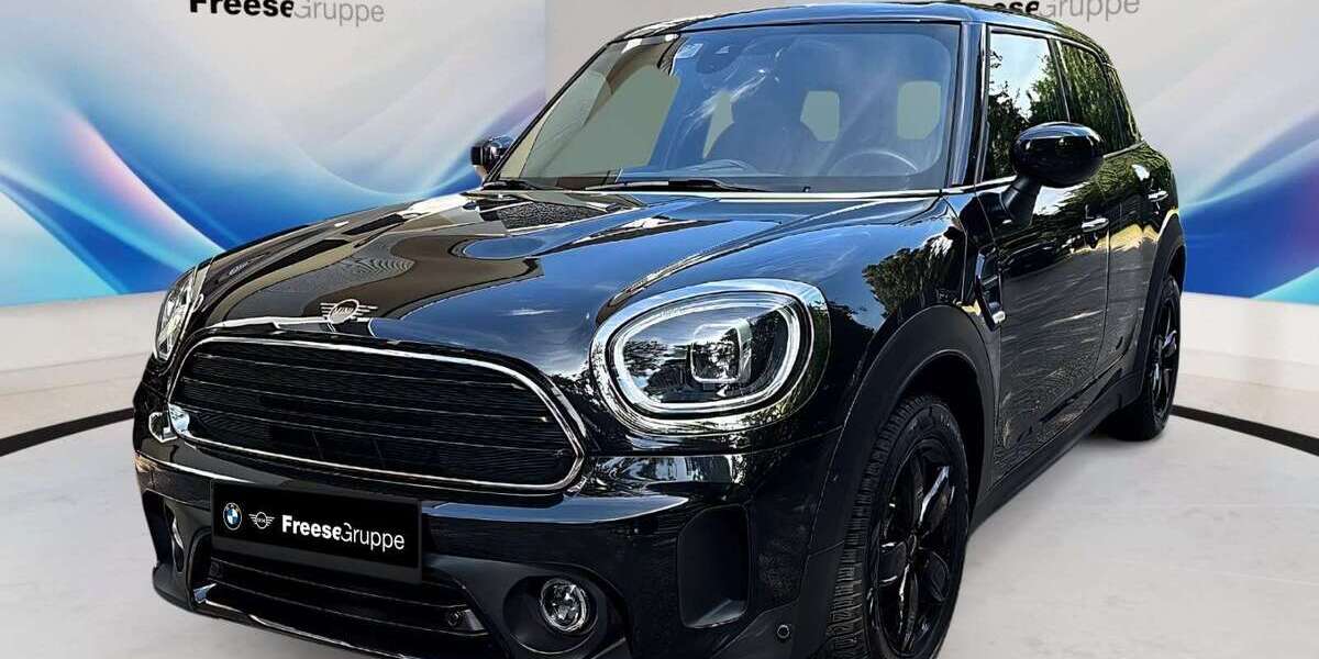 Mini Cooper D Countryman 16.830 km 30.490 &euro; Oldenburg 26125