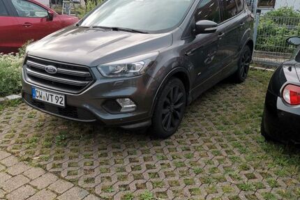 Ford Kuga 110.000 km 19.900 € Herrenberg 71083