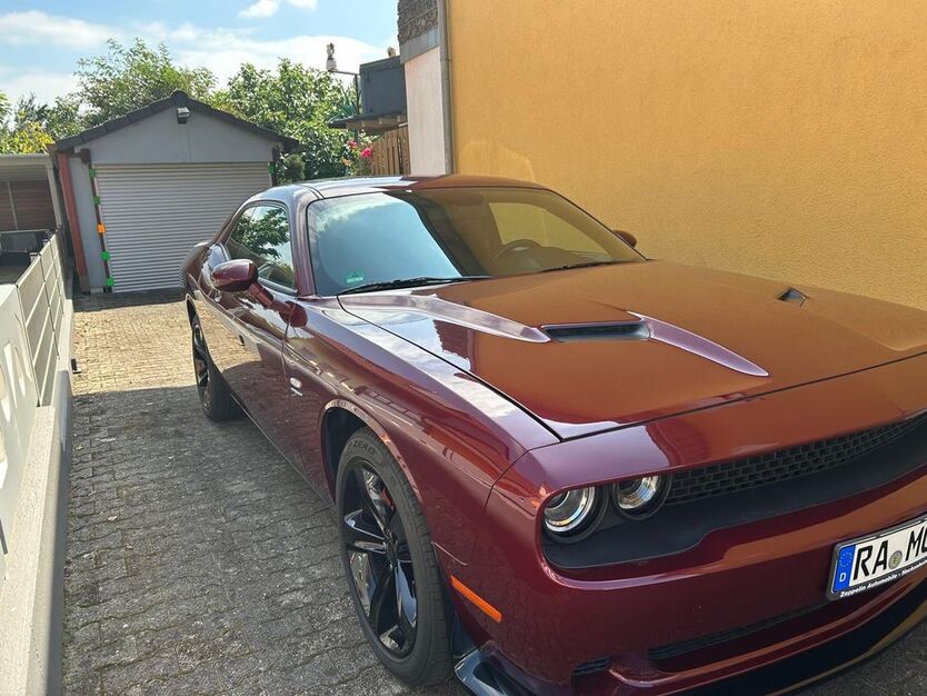 Dodge Challenger 44.000 km 27.900 € Lichtenau 77839