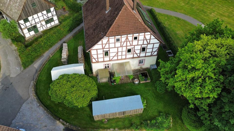 Einfamilienhaus Holzminden - 12 Zimmer, 296 m&sup2;, 144.000&euro; | Angebot:26044950