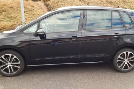 VW Golf Sportsvan 131.000 km 9.900 € Saulheim 55291