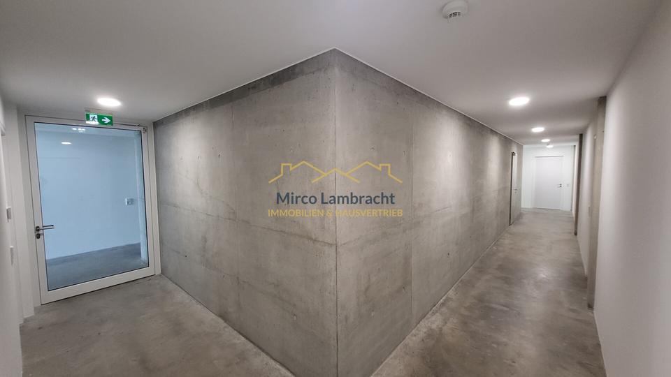 Gewerbeobjekt Breisach am Rhein - 2.450&euro; | Angebot:25245140