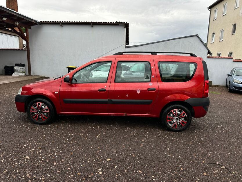 Dacia Logan 140.000 km 1.599 € Gotha 99867