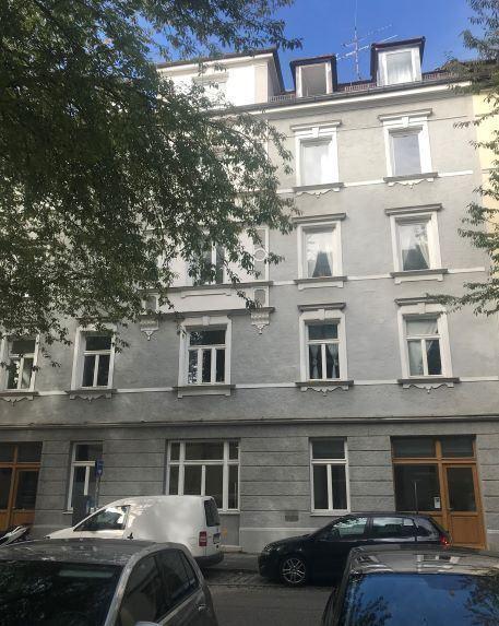 Dachgeschoßwohnung München Schwanthalerhöhe - 1 Zimmer, 100 m&sup2;, 750&euro; | Angebot:25959532