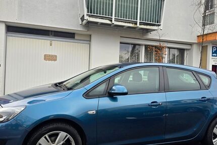 Opel Astra 148.000 km 7.400 &euro; Coburg 96450