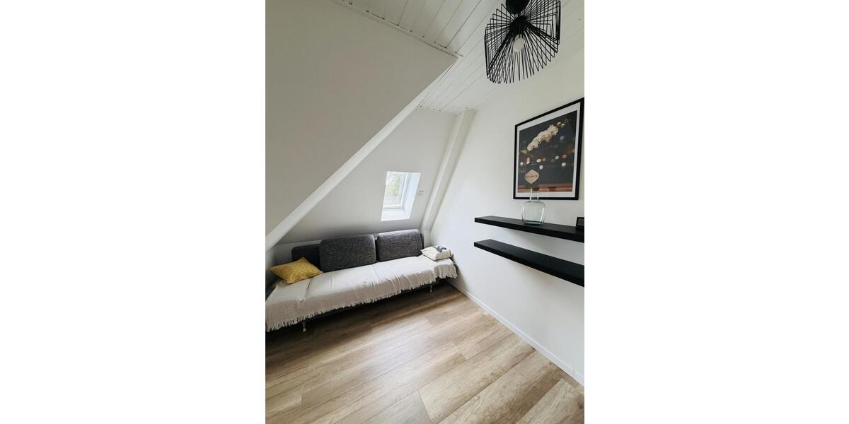 Dachgeschoßwohnung Embsen - 3 Zimmer, 90 m&sup2;, 980&euro; | Angebot:26675205