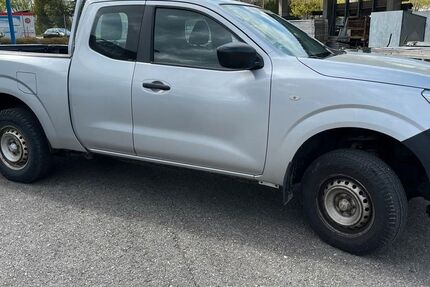Nissan Navara 227.000 km 10.800 &euro; Schwabmünchen 86830