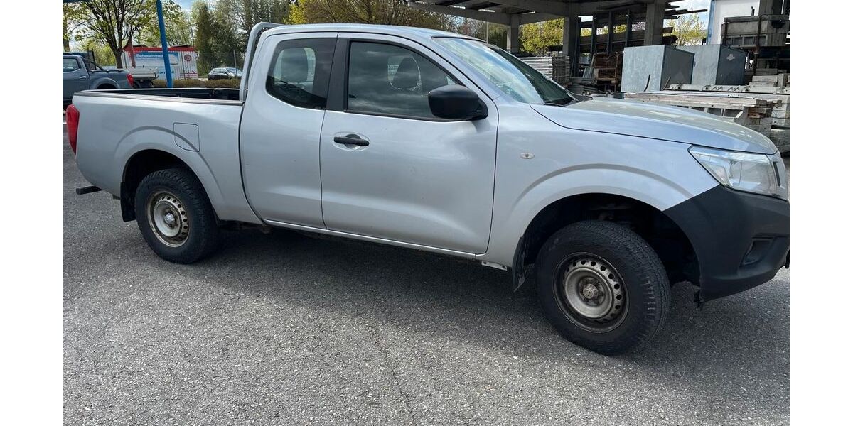 Nissan Navara 227.000 km 10.800 &euro; Schwabmünchen 86830