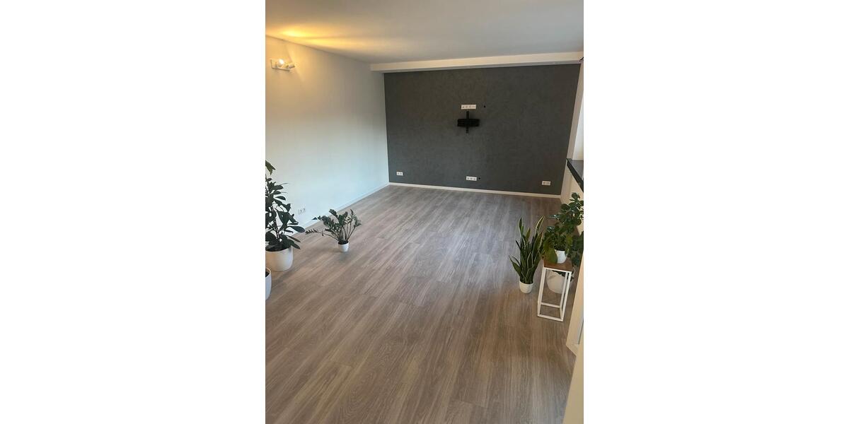 Etagenwohnung Karlsruhe Beiertheim-Bulach - 4 Zimmer, 92 m&sup2;, 1.600&euro; | Angebot:26241680