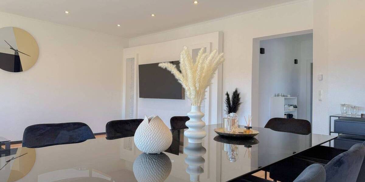 Gelegenheit - Wohnen & Arbeiten unter einem Dach mit großflächiger Lagehalle in Rehling 1 zimmer