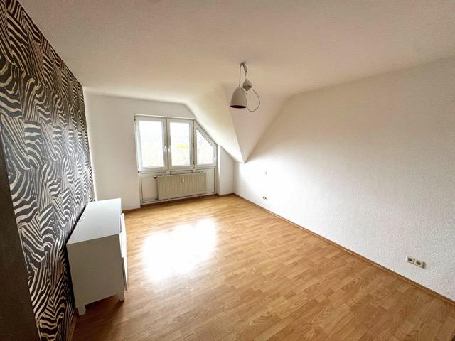 Dachgeschoßwohnung Trier Kürenz - 2 Zimmer, 60 m&sup2;, 750&euro; | Angebot:25607117