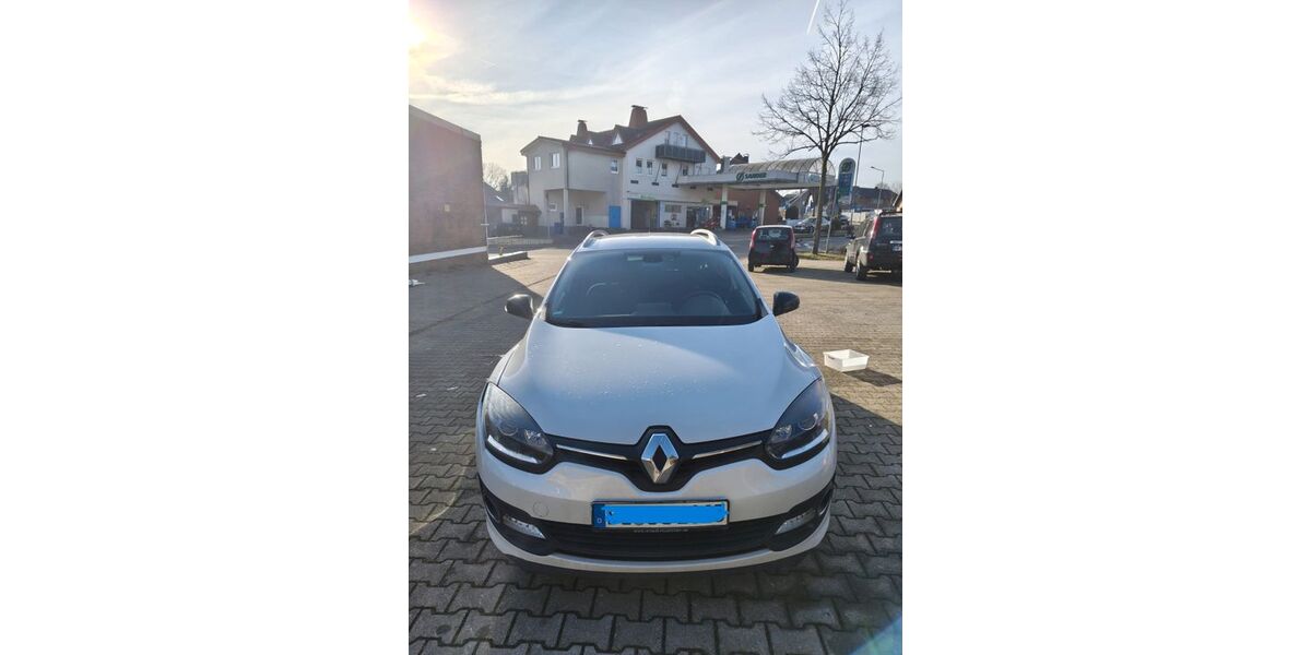 Renault Megane 130.000 km 4.700 &euro; Löhne 32584