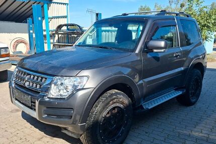 Mitsubishi Pajero 86.100 km 32.990 € Strasburg 17335
