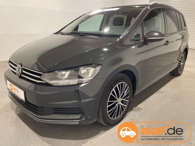 VW Touran 175.000 km 15.980 &euro; Norderstedt 22848