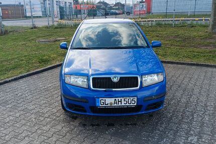 Skoda Fabia 167.000 km 2.200 &euro; Brühl 50321
