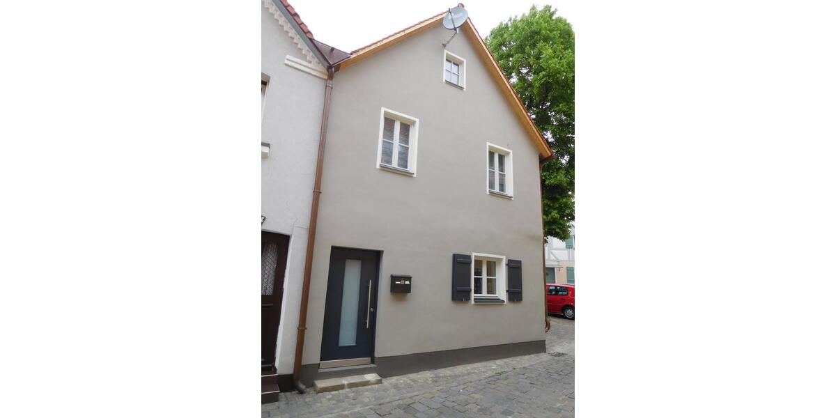 Maisonettenwohnung Lauf an der Pegnitz - 2 Zimmer, 58 m&sup2;, 1.080&euro; | Angebot:25383600