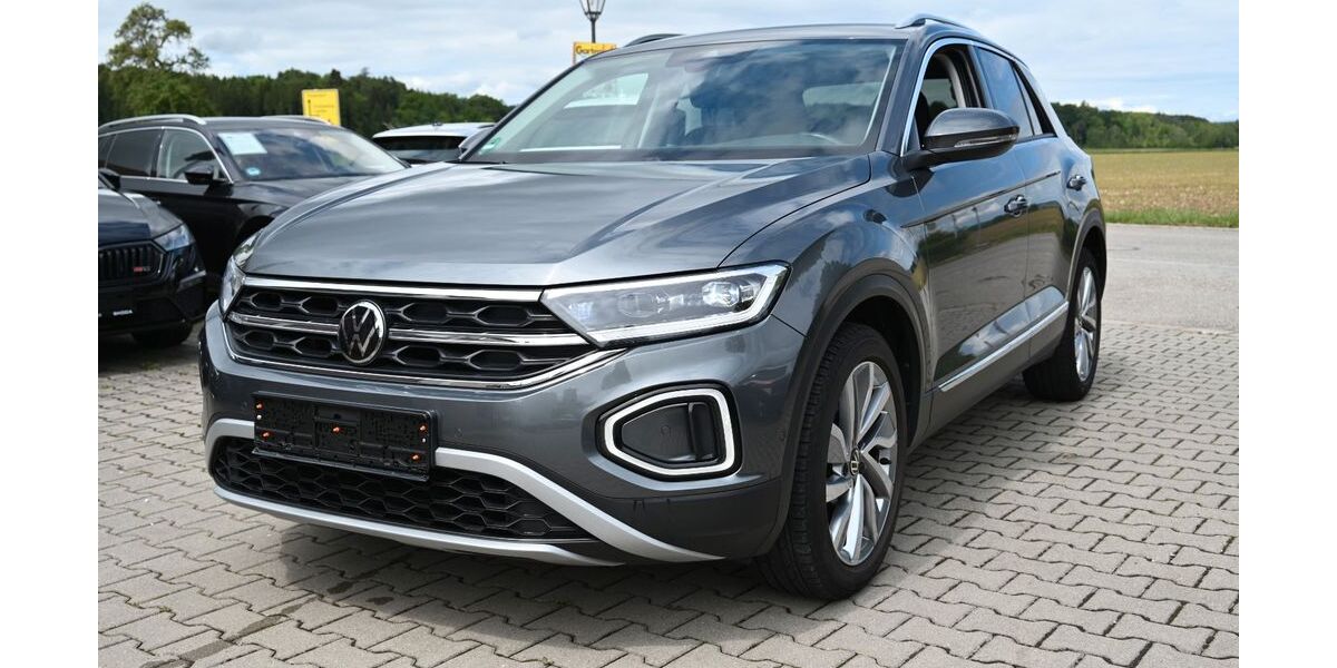 VW T-Roc 104.000 km 19.900 &euro; Petting /Waging am See 83367