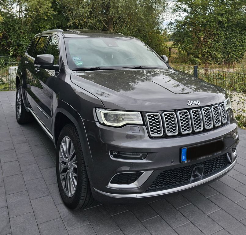 Grand Cherokee
